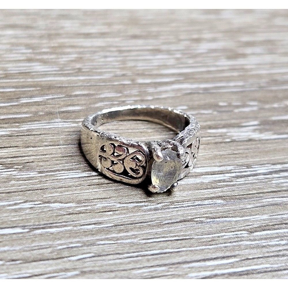 Unbranded 925 Sterling Silver Ring Womens Size 1 Silver Oval Filigree Tested